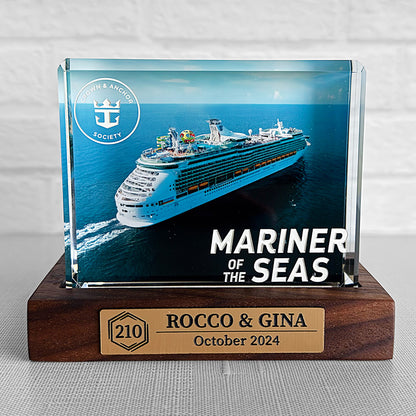 Cruise Milestone crystal block base