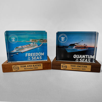 Cruise Milestone crystal block base