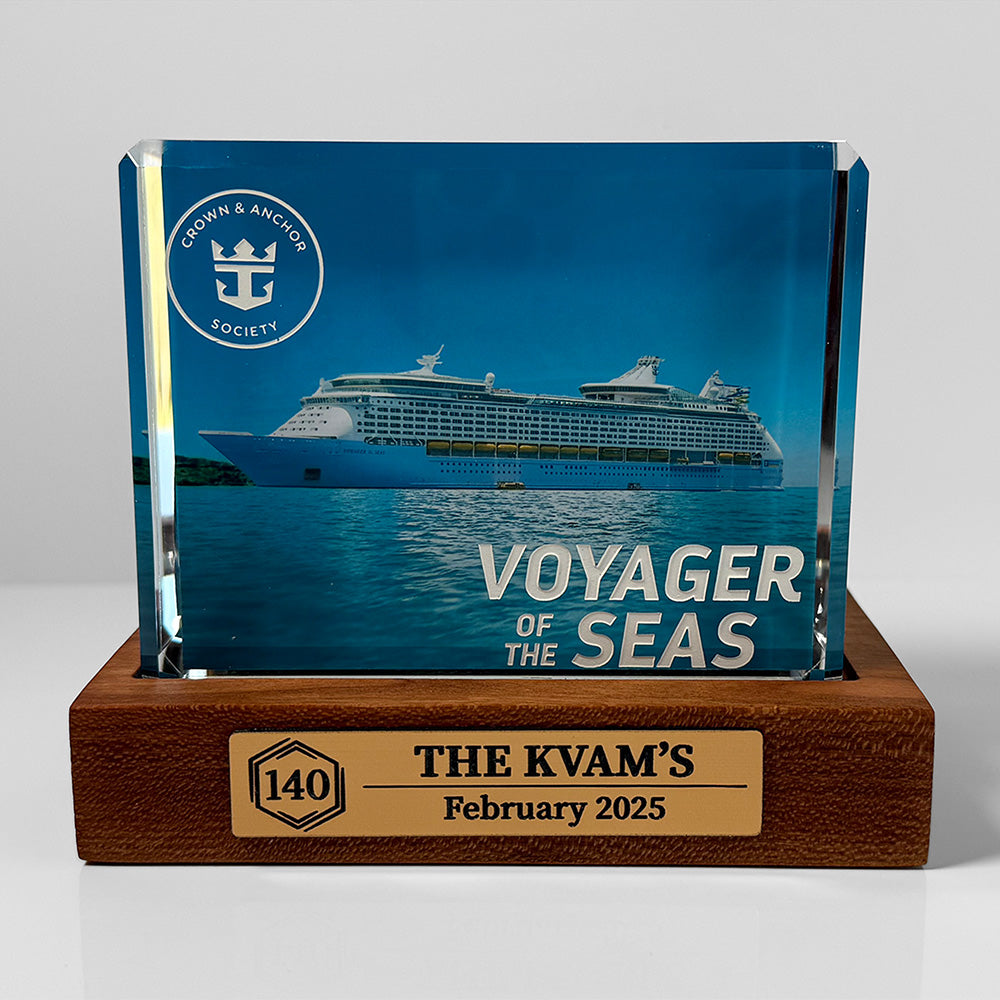 Cruise Milestone crystal block base