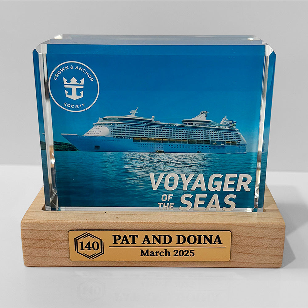 Cruise Milestone crystal block base