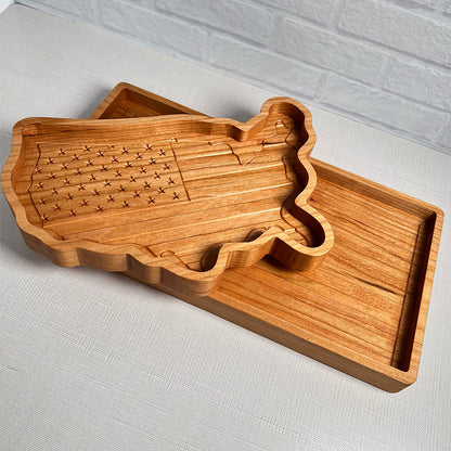 A wooden tray with the USA Map & Flag wood tray on it.